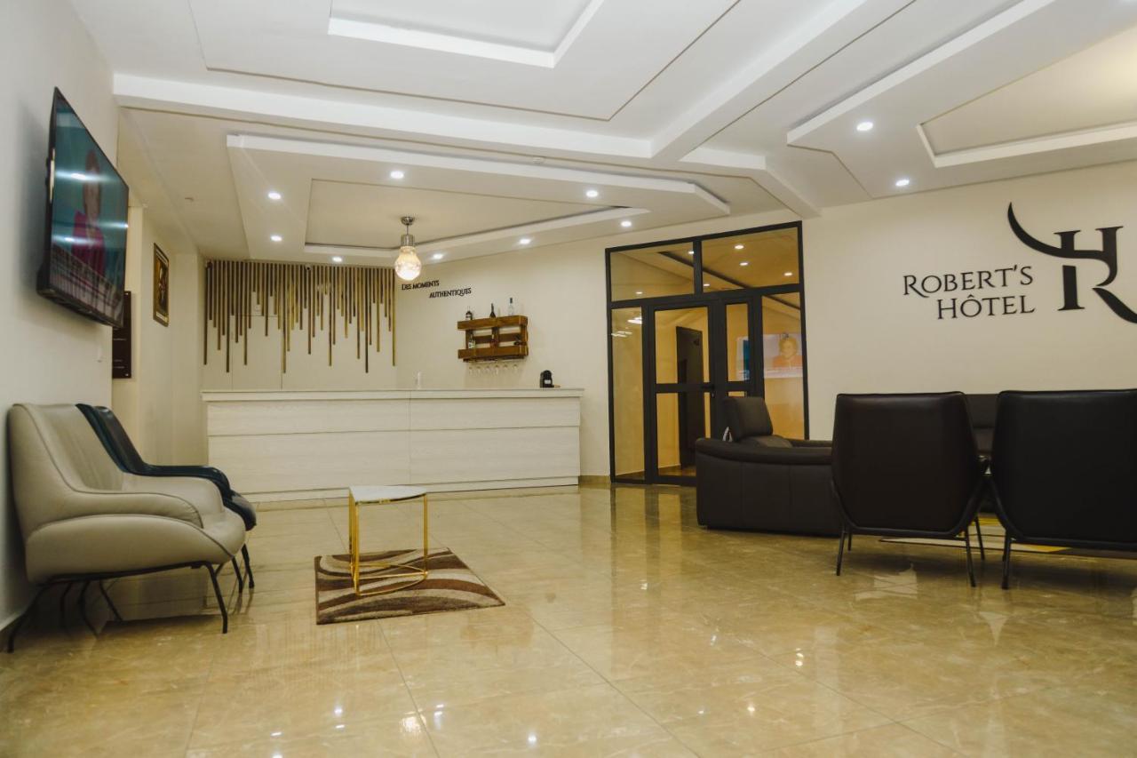 Robert'S Hotel アビジャン エクステリア 写真